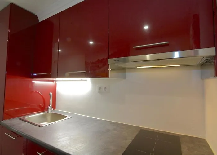 Pied A Terre Tram 28 * Lisboa