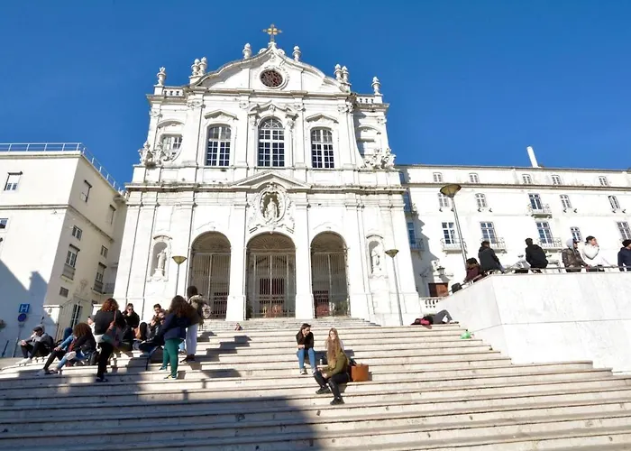 Pied A Terre Tram 28 * Lisboa
