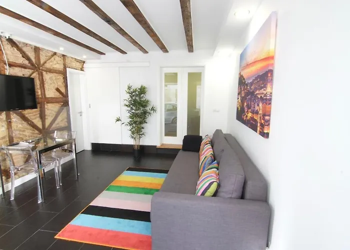 Διαμέρισμα Pied A Terre Tram 28 *