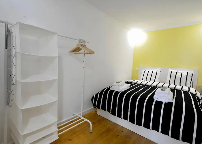 Pied A Terre Tram 28 Апартаменты