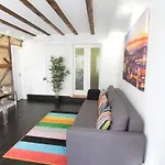 Apartament Pied A Terre Tram 28 *